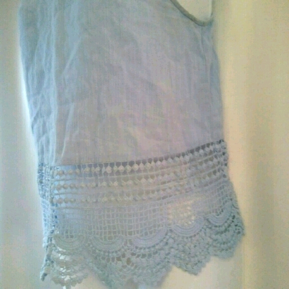 Forever 21 Sleeveless Cropped Blouse, S - Picture 3 of 5